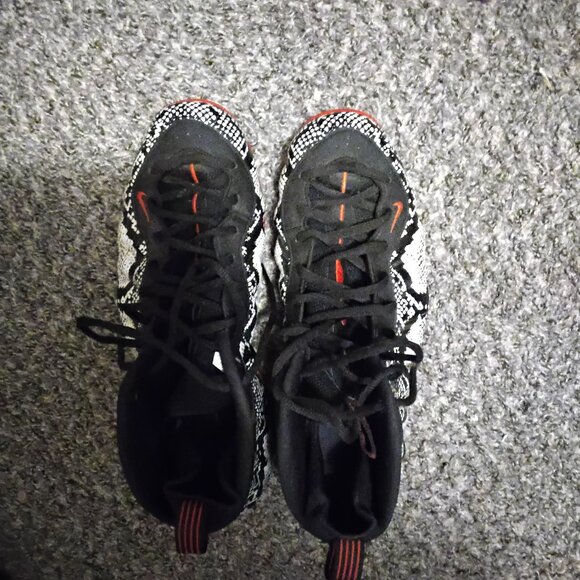 Nike Other - Nike Air snakeskin Foamposite-used size 16